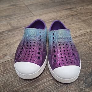 Native sparkle blue purple toddler girls 8 slip on shoes